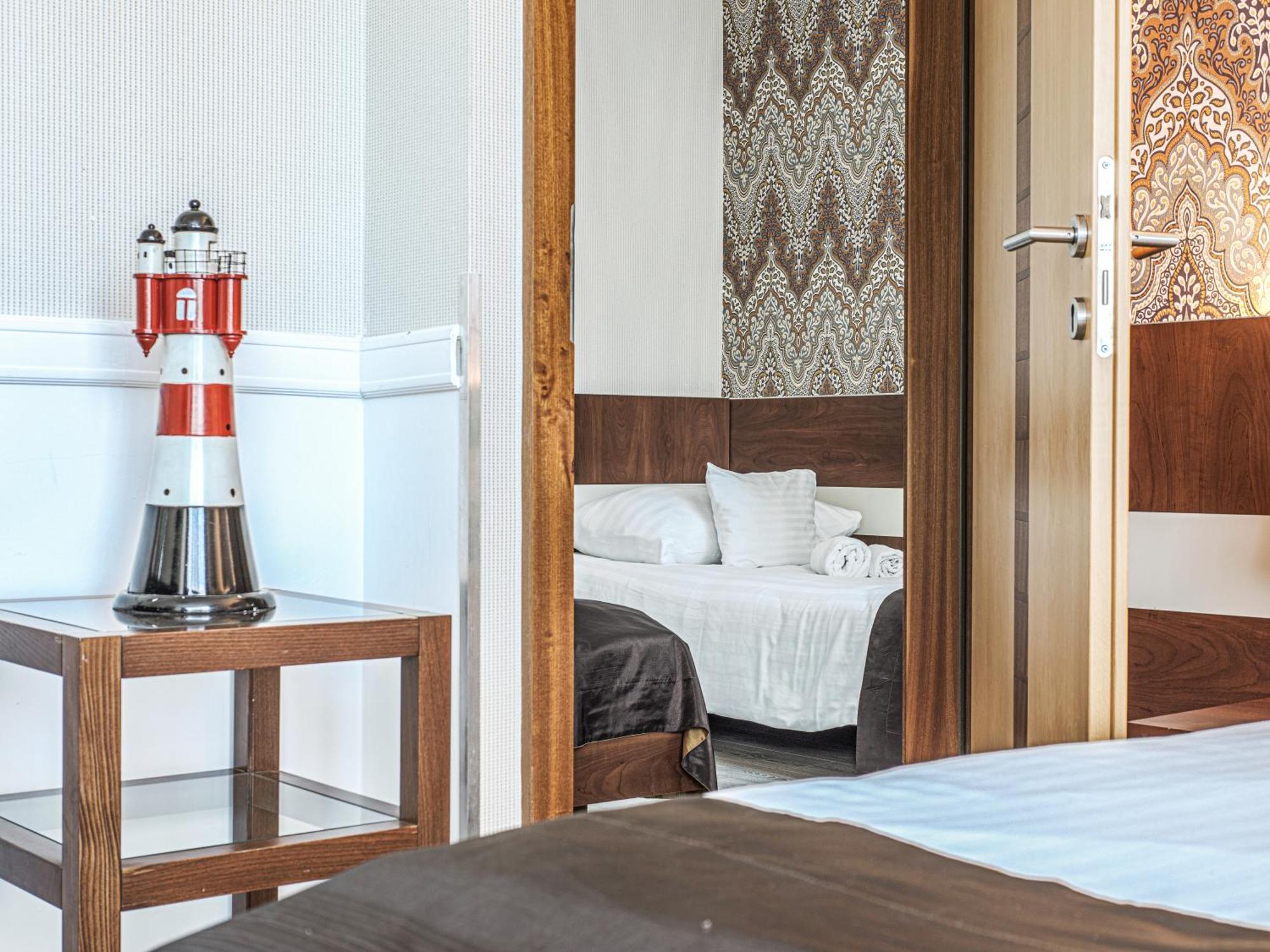 Holiday Beach Budapest Wellness Hotel With Sauna Park Eksteriør bilde