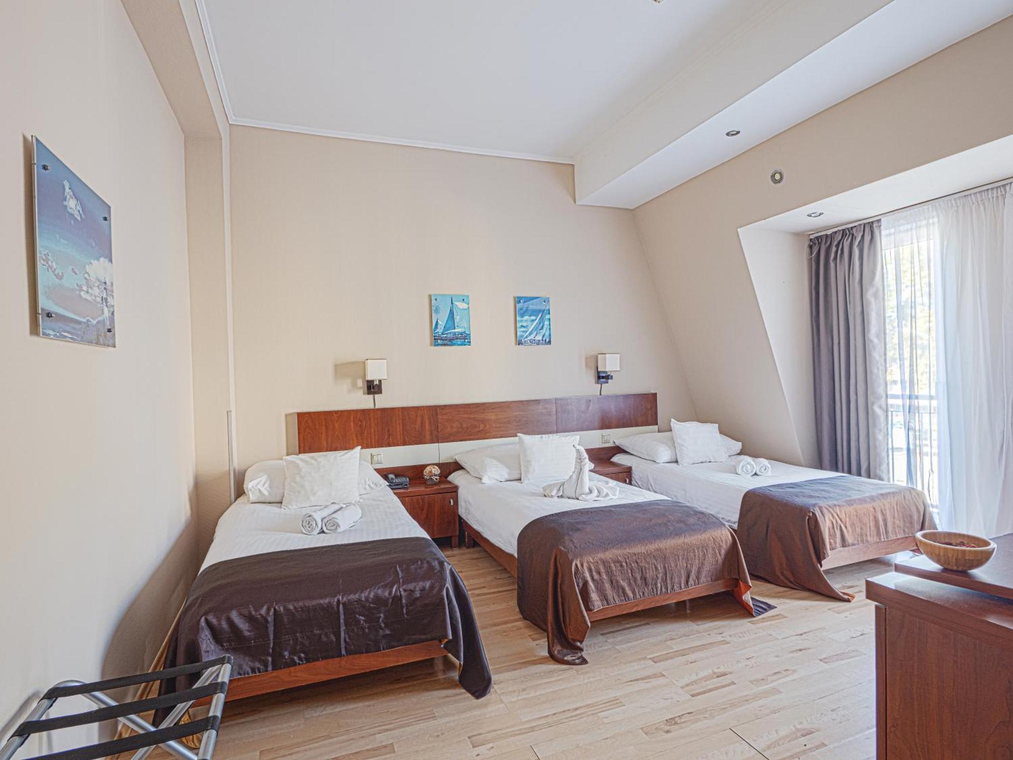 Holiday Beach Budapest Wellness Hotel With Sauna Park Eksteriør bilde