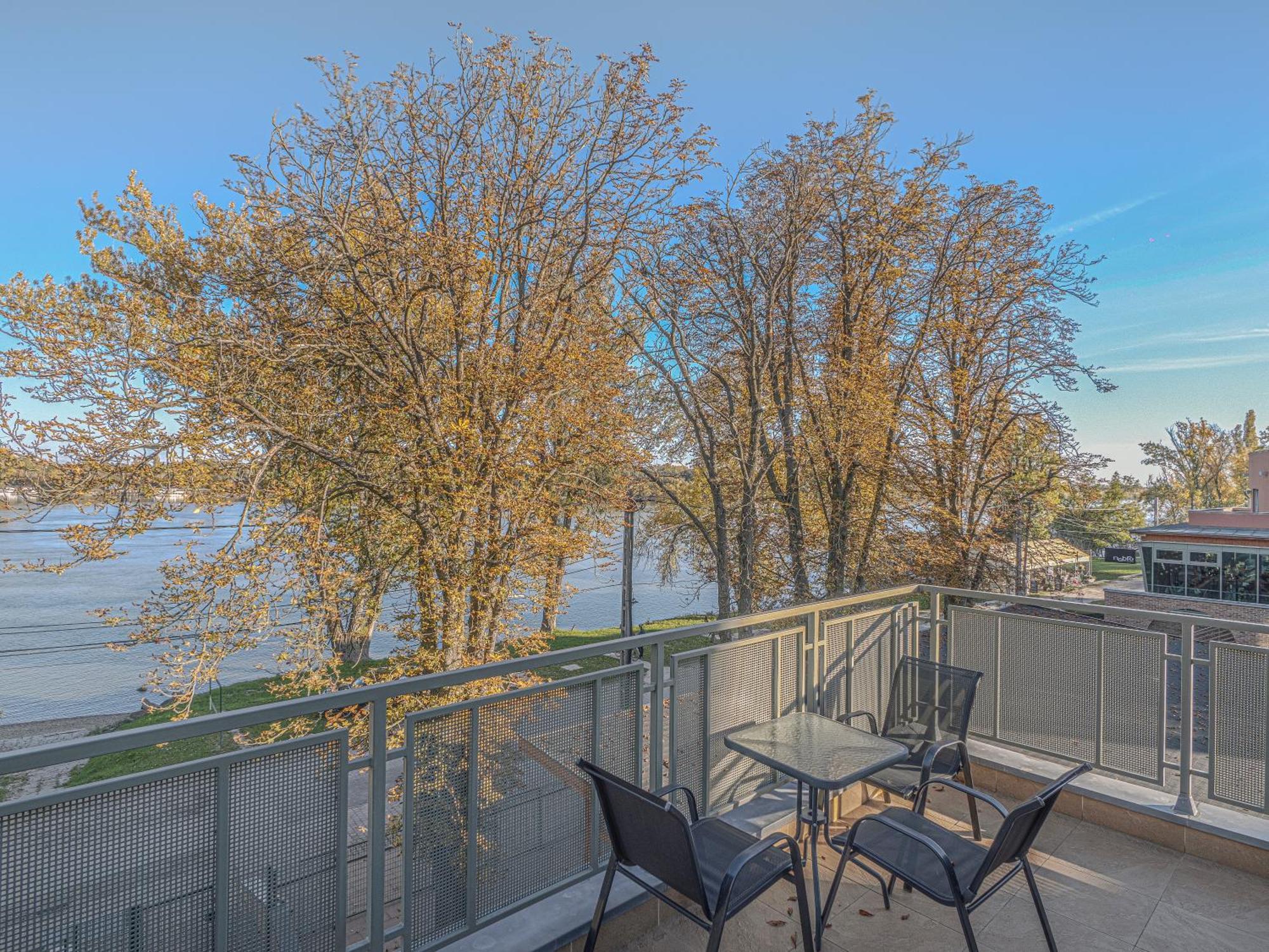Holiday Beach Budapest Wellness Hotel With Sauna Park Eksteriør bilde