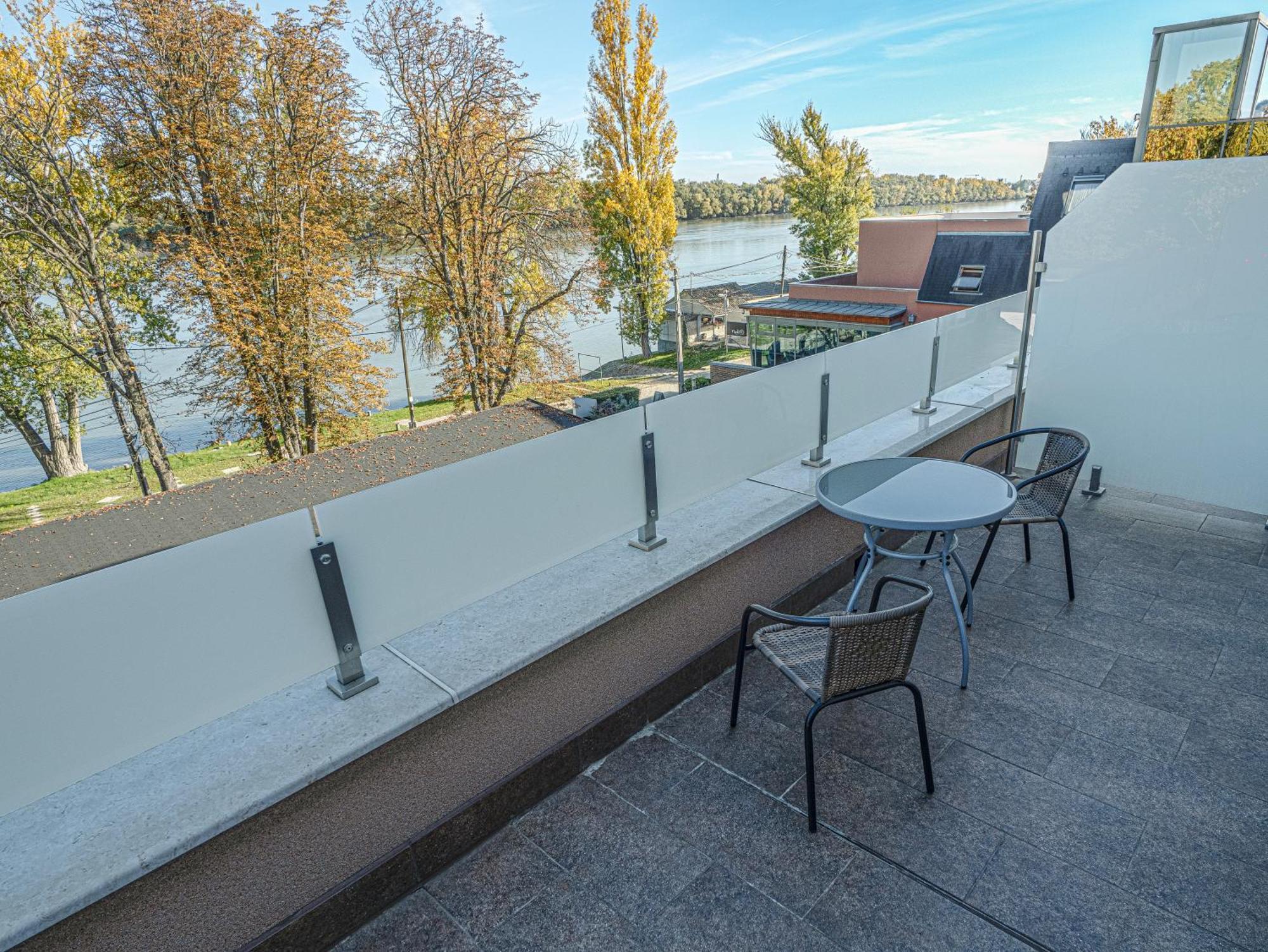 Holiday Beach Budapest Wellness Hotel With Sauna Park Eksteriør bilde