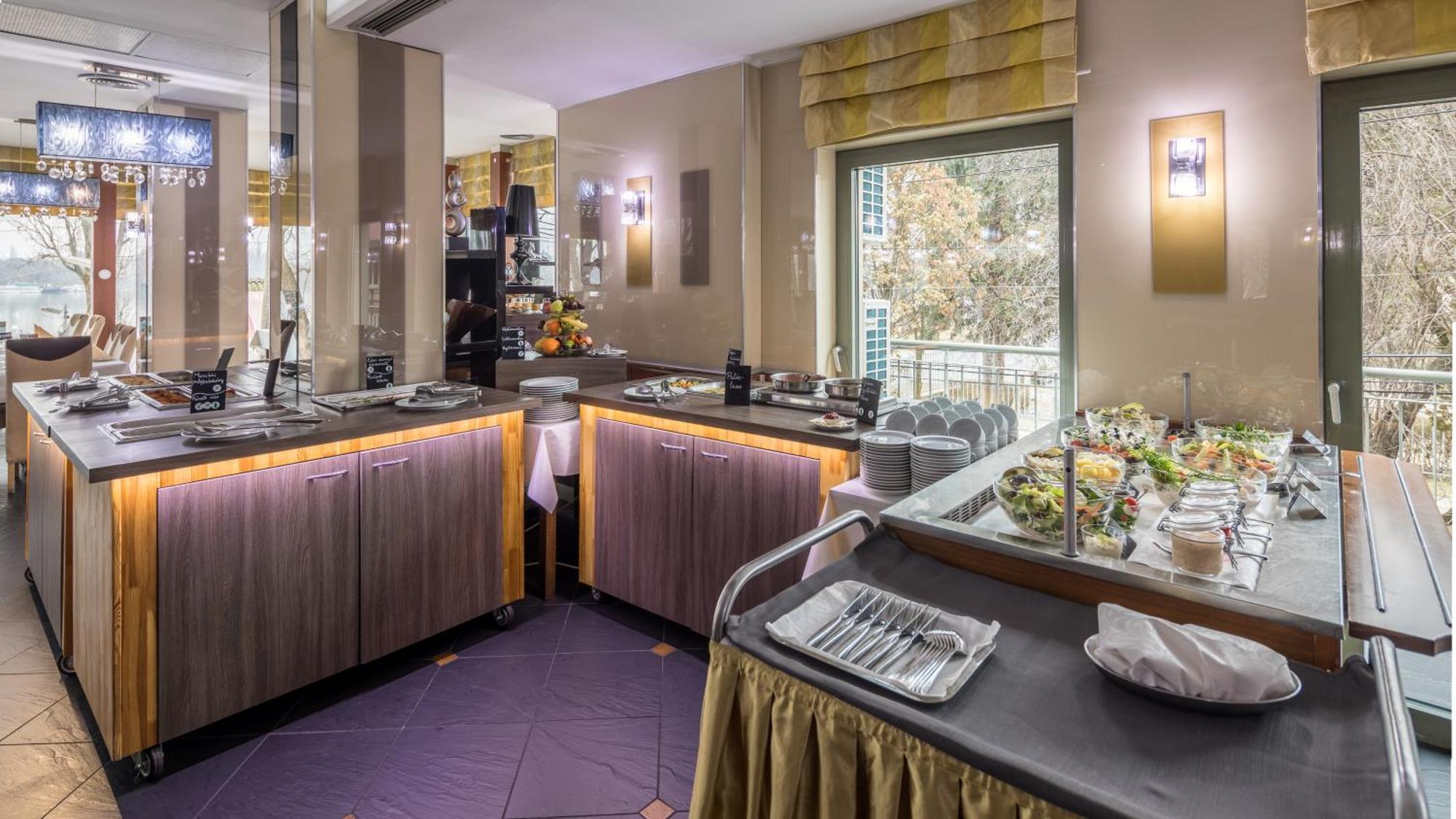 Holiday Beach Budapest Wellness Hotel With Sauna Park Eksteriør bilde